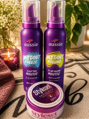 Aussie Instant Freeze & Instant Volume Mousse Duo - Purple